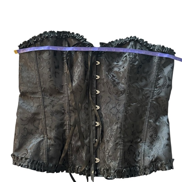 Elegant Black Corset Top - Picture 3 of 6